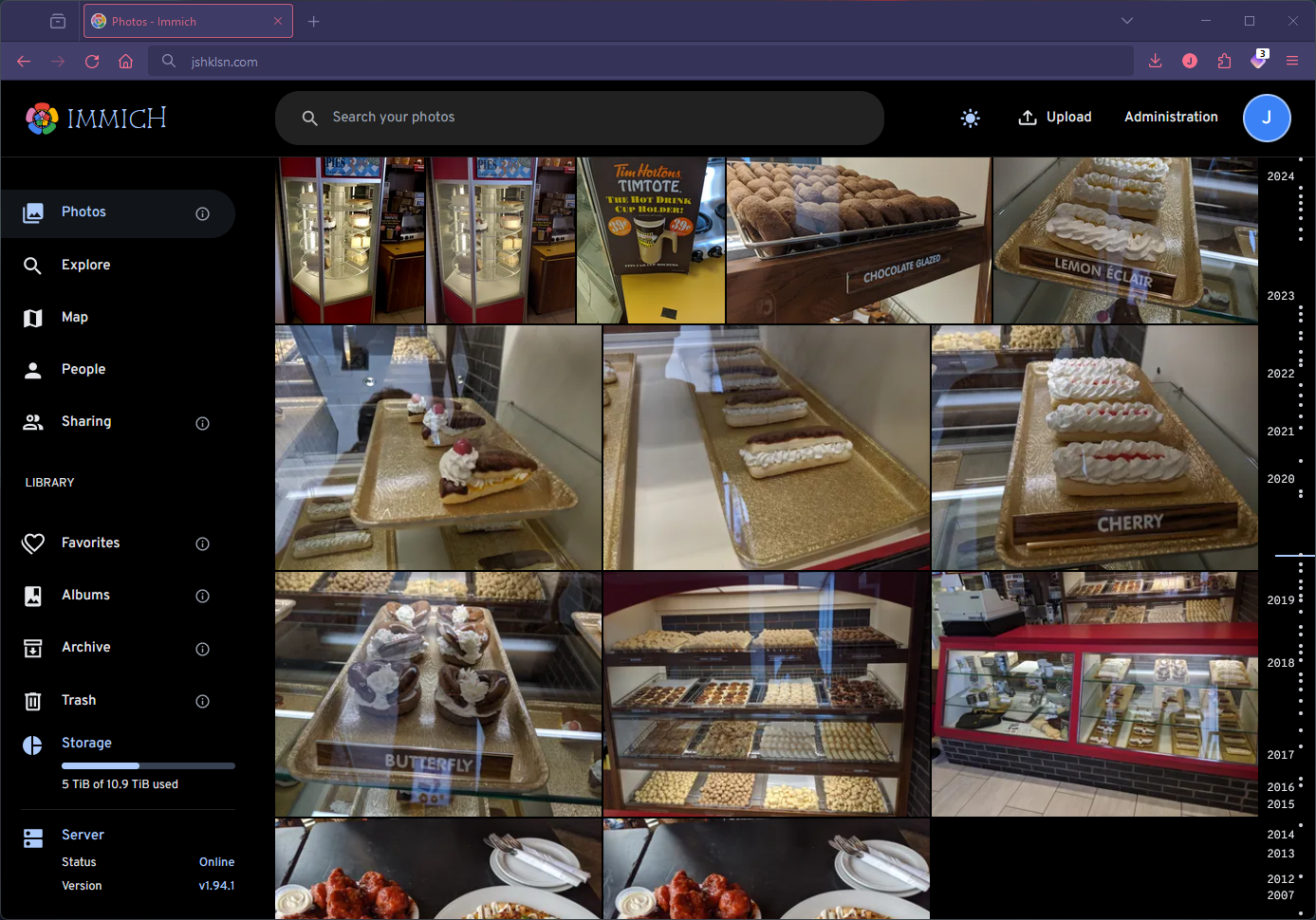Screenshot of Immich 1.94.1 running in Firefox